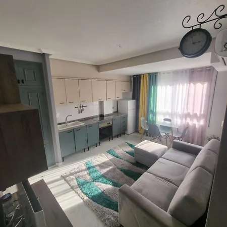 Apartments, 50 Meters From Playa Del Cura Apartment Torrevieja