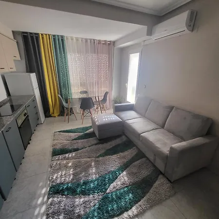 Apartments, 50 Meters From Playa Del Cura Apartment